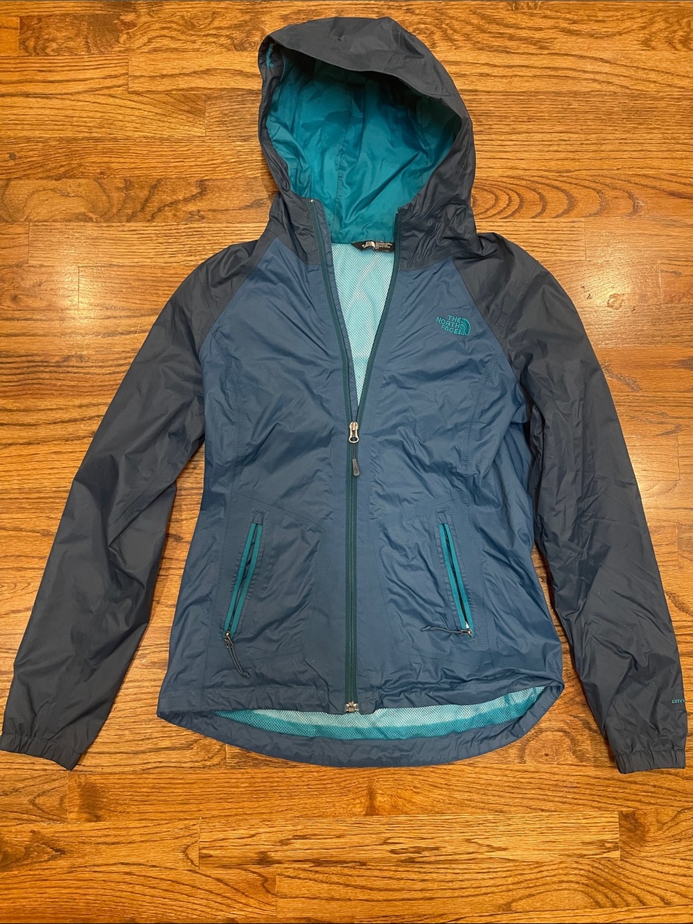 Ladies The North Face Blue & Teal Hooded Windbreaker Jacket Sz S/P